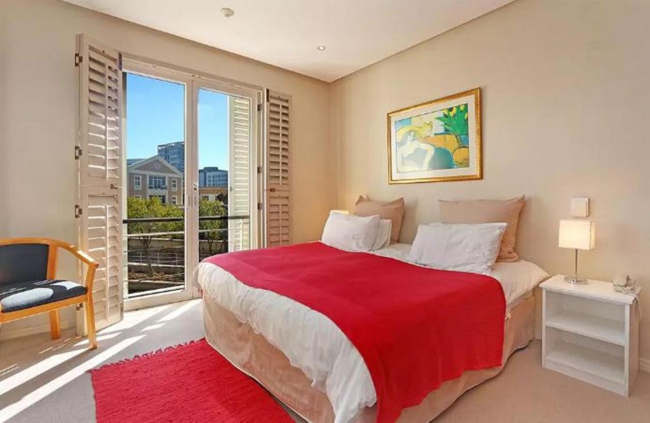Waterfront Stays Cape Town Ngoại thất bức ảnh