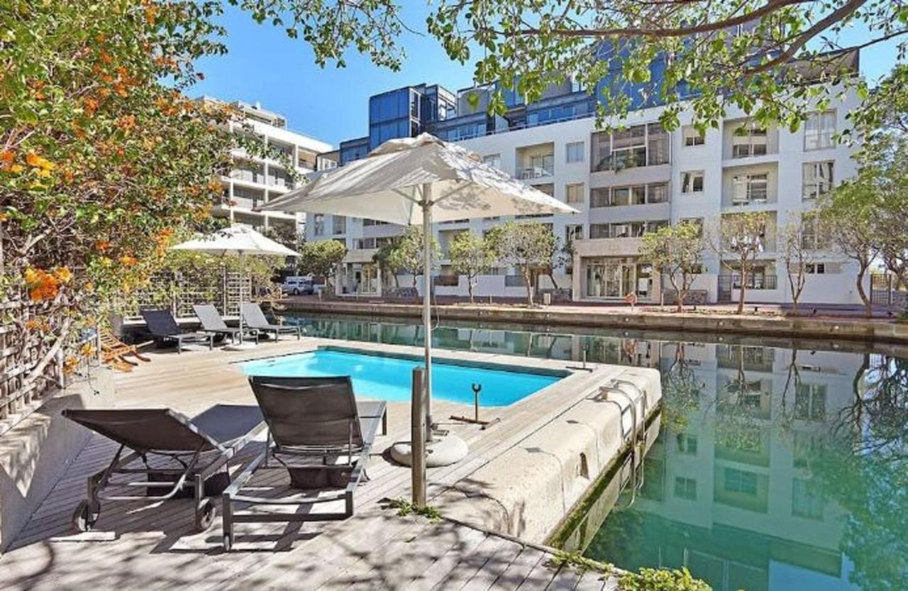 Waterfront Stays Cape Town Ngoại thất bức ảnh