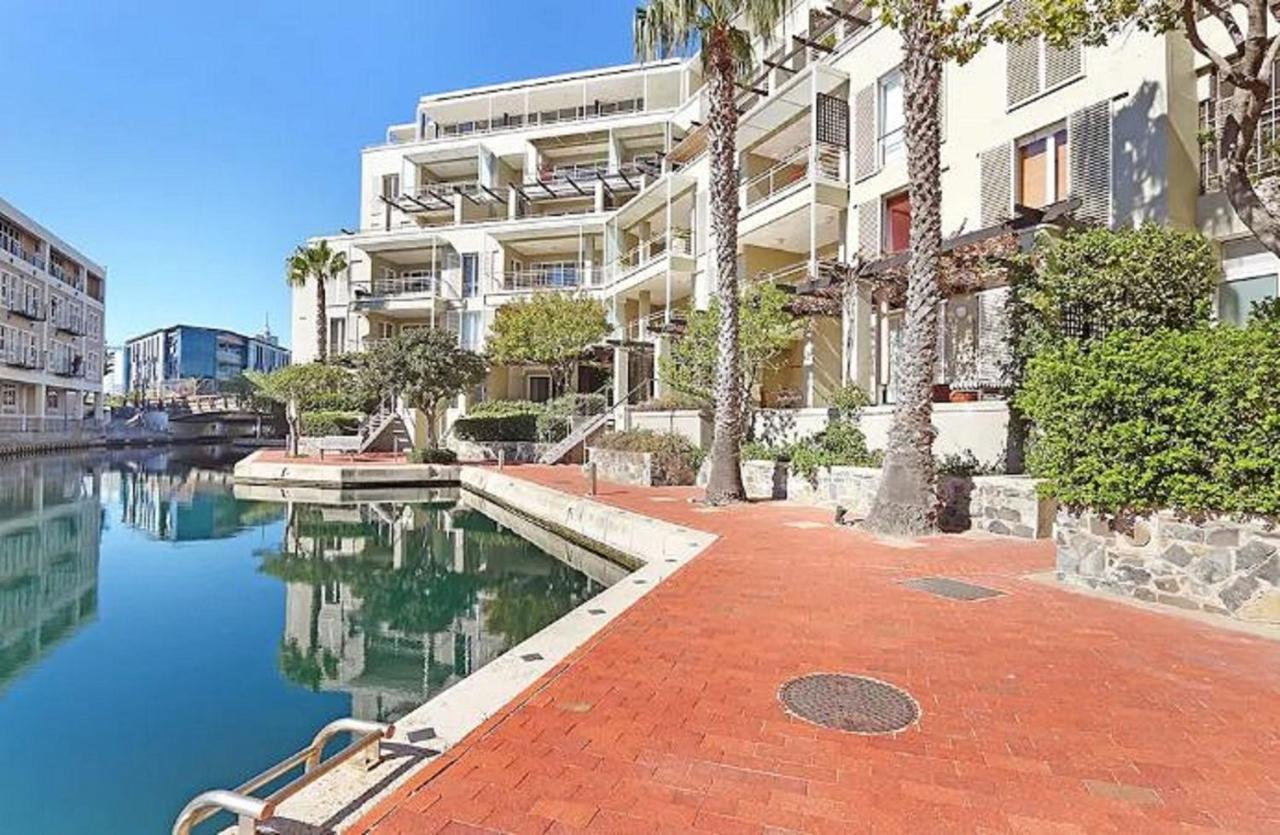 Waterfront Stays Cape Town Ngoại thất bức ảnh